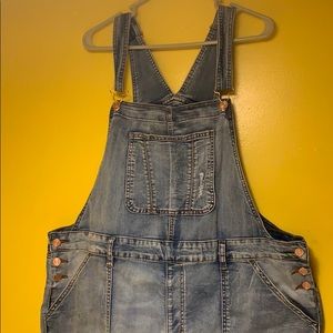 Stretchy jean overalls
